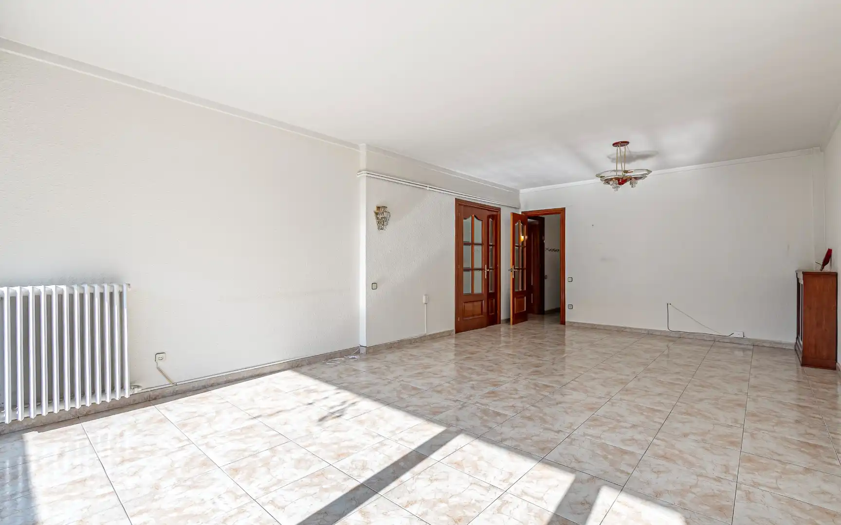 Piso en venta en Pere III, Centre - Passeig i Rodalies