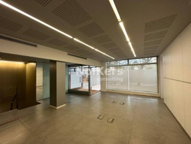 Oficina en Alquiler en Carrer dels Vergós en Les Tres Torres