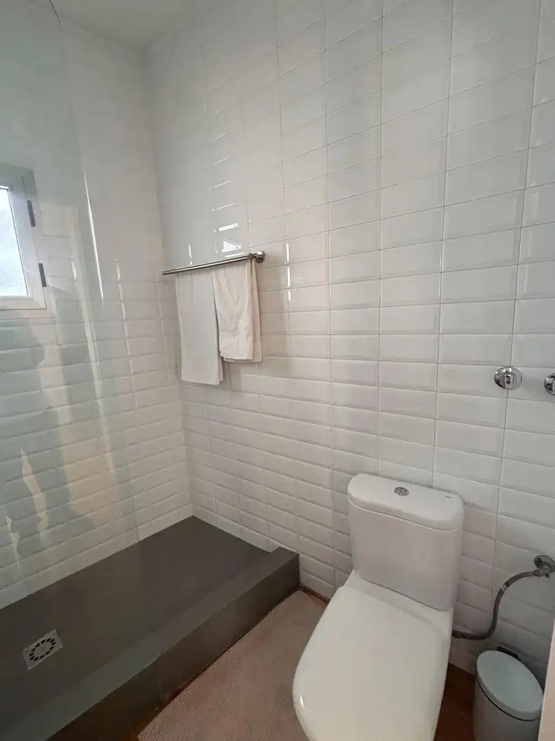 Bany de Apartament en venda en Málaga amb Aire condicionat, Terrassa i Moblat