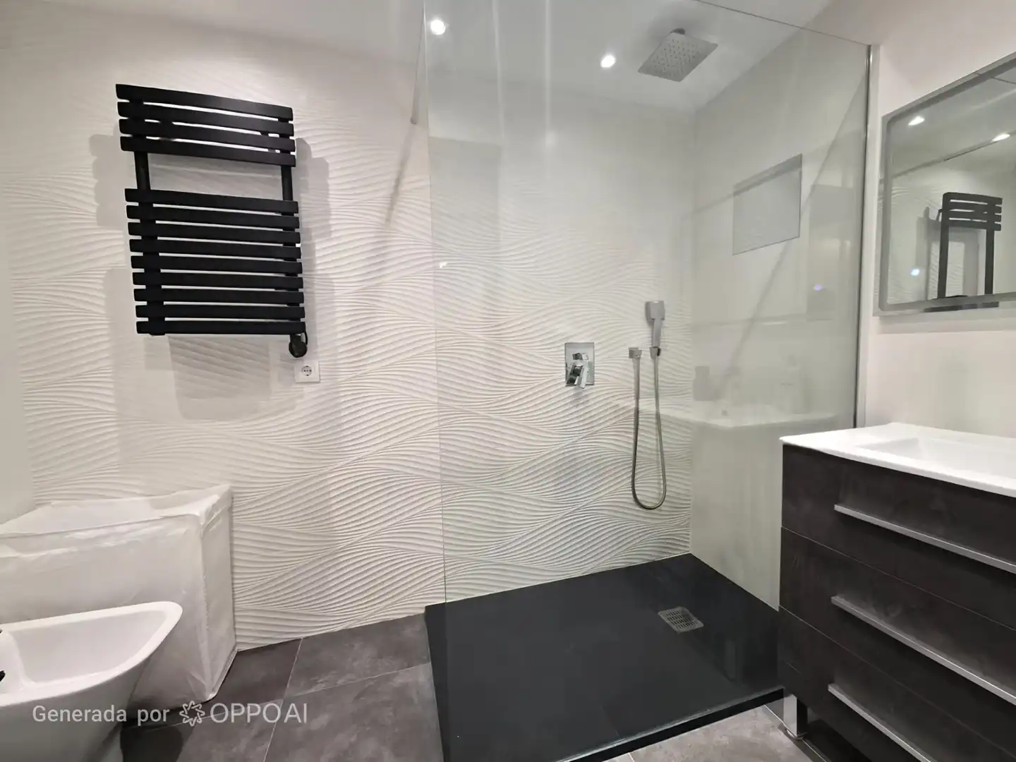Baño de Piso en venta en Vila-real con Aire acondicionado, Terraza y Amueblado