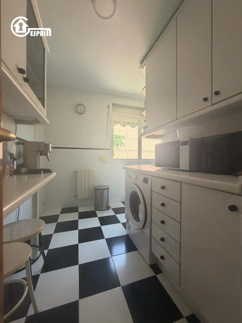Cocina de Piso en venta en Madrid con Aire acondicionado y Calefacción