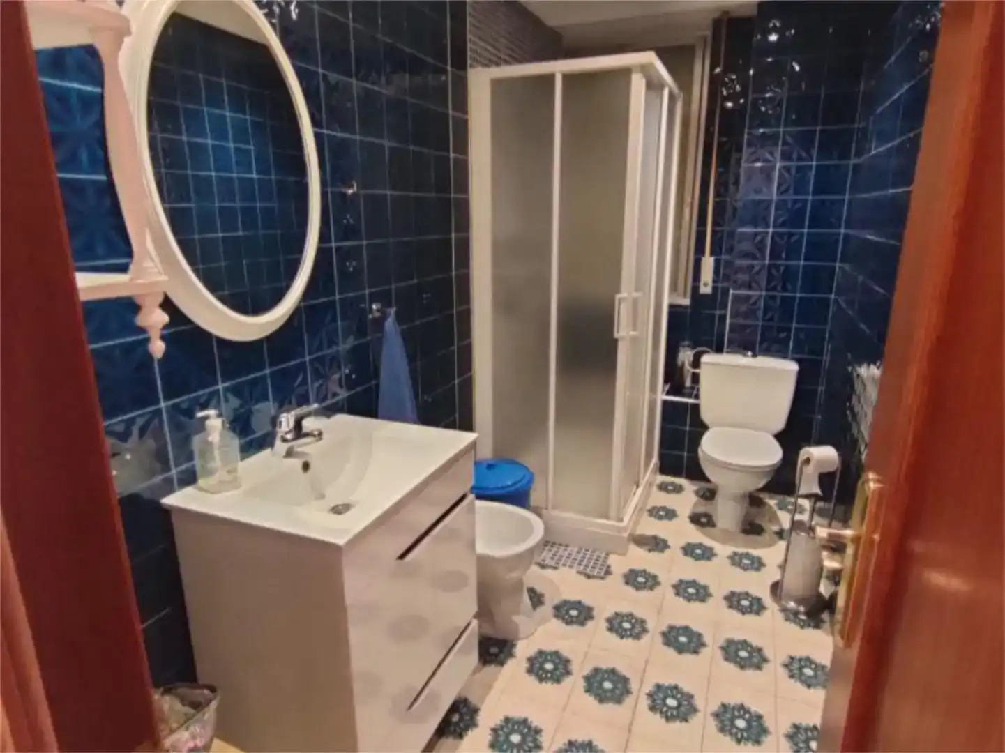 Badezimmer von Wohnung zur Miete in  Logroño