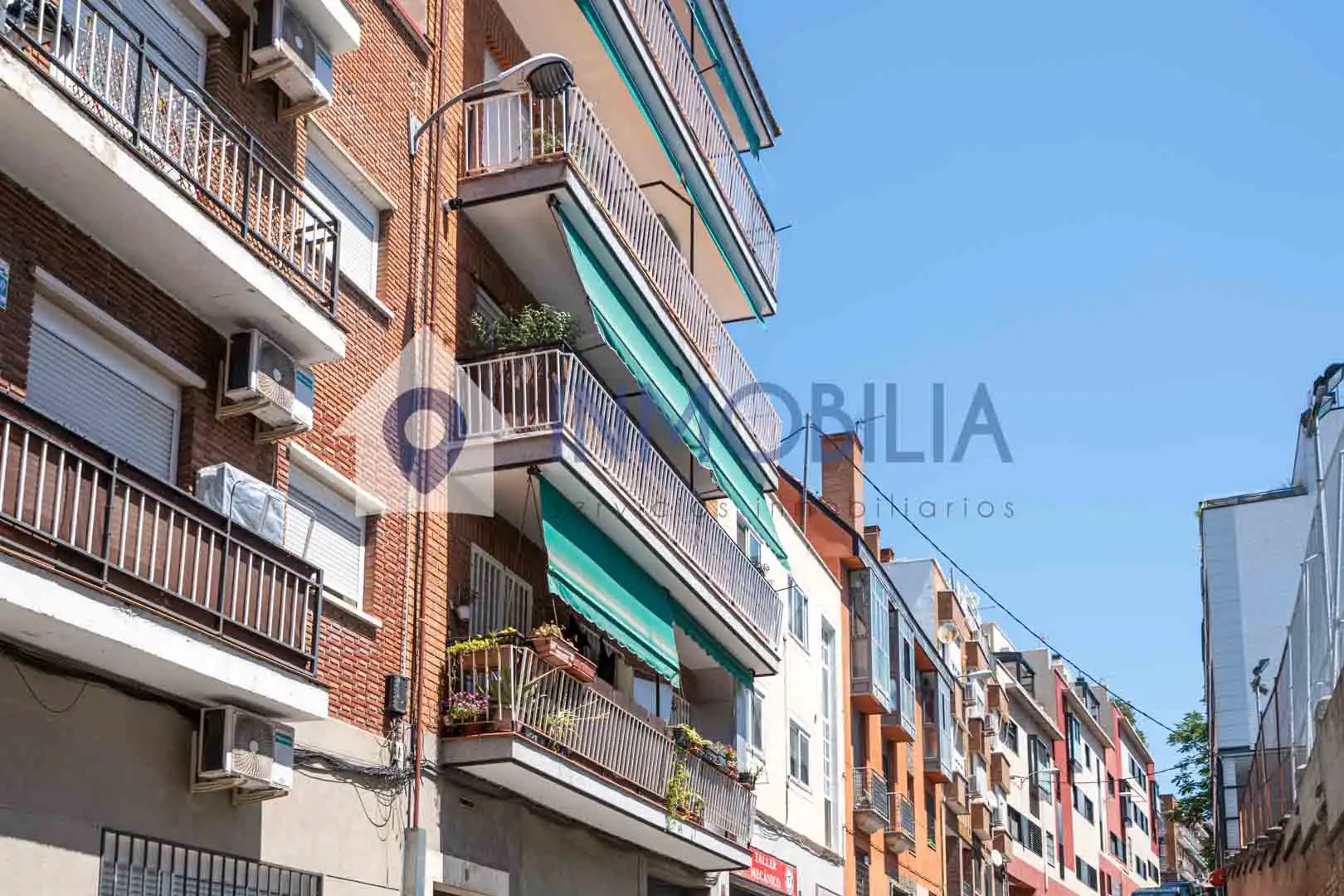 Vista exterior de Pis en venda en Madrid amb Aire condicionat, Calefacció i Terrassa