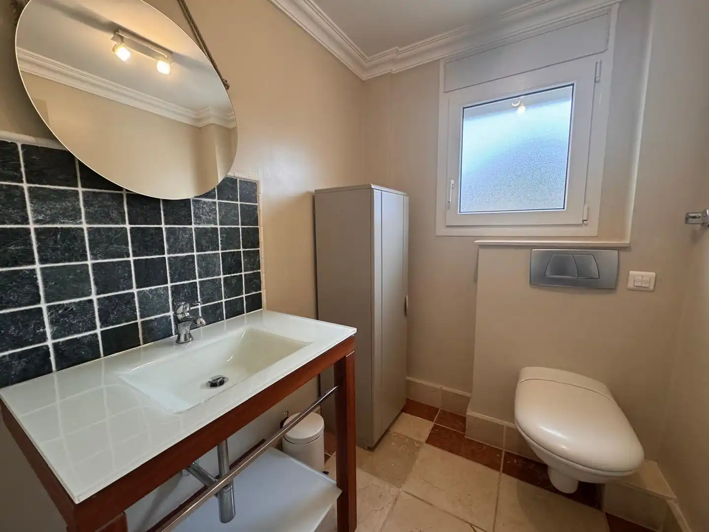 Detached house with pool for sale in Selwo, imagen 17