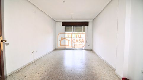 Foto 2 de Pis en venda a Calle Ceclavín, 12, Casco Antiguo, Cáceres Capital