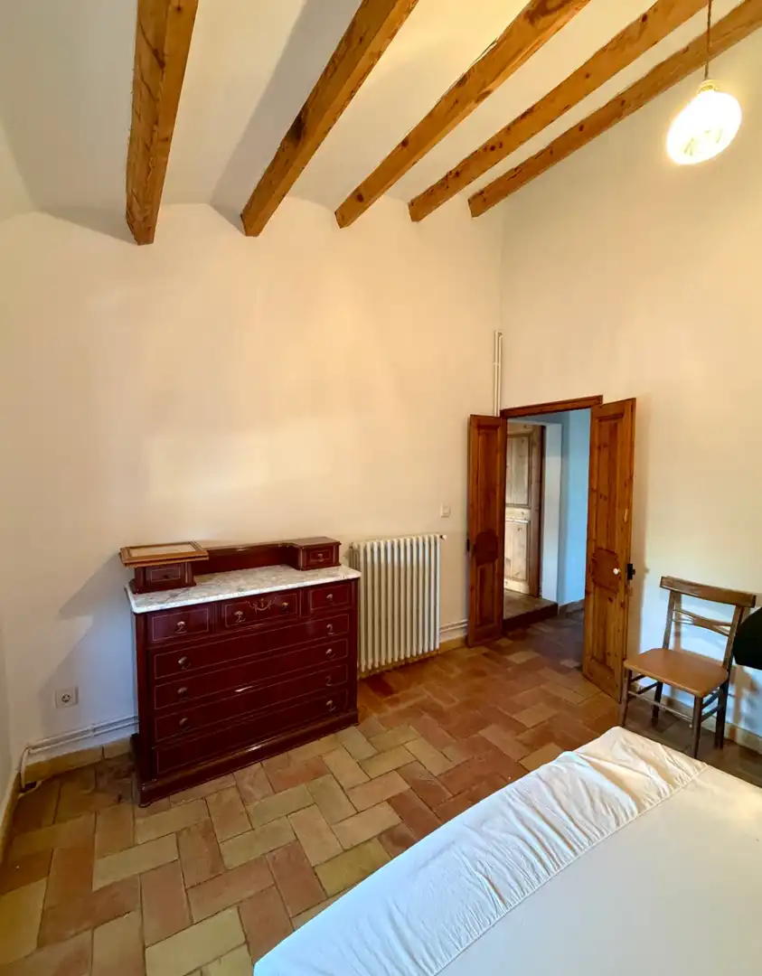 Dormitori de Finca rústica de lloguer en Canyelles amb Aire condicionat, Calefacció i Jardí privat