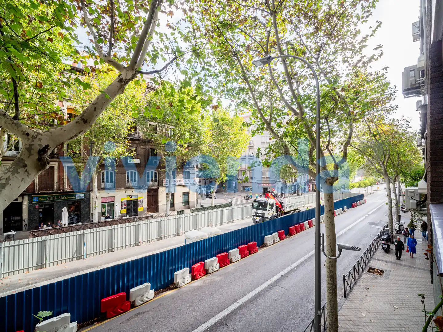 Flat with terrace to rent in Avenida Ciudad de Barcelona, imagen 7