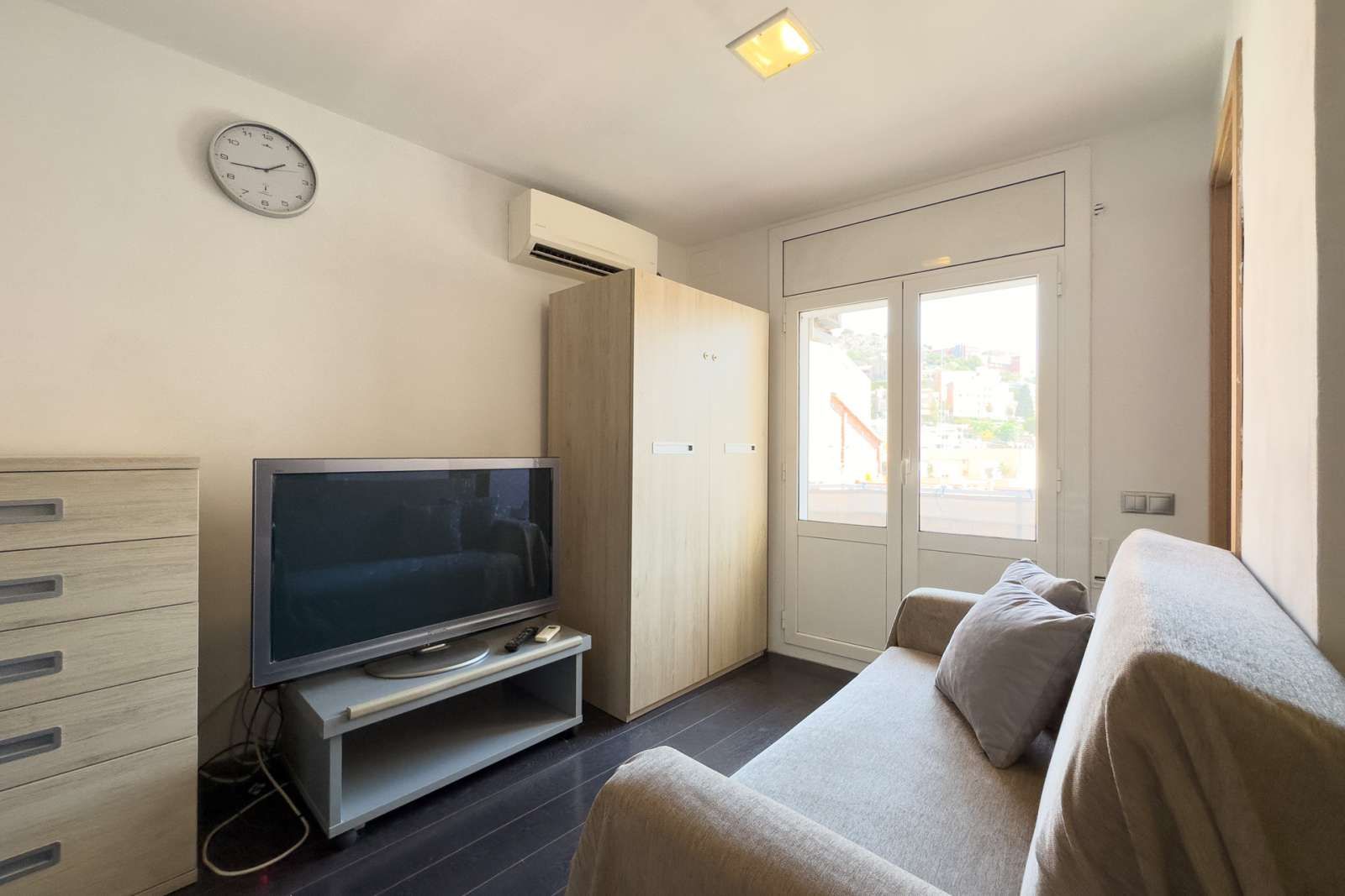 Apartment to share in El Coll