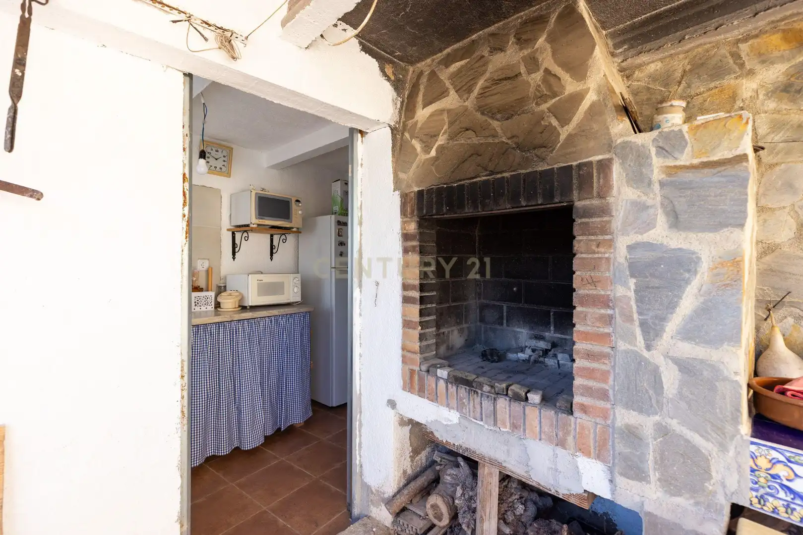 Cuina de Casa o xalet en venda en El Montmell amb Jardí privat i Traster