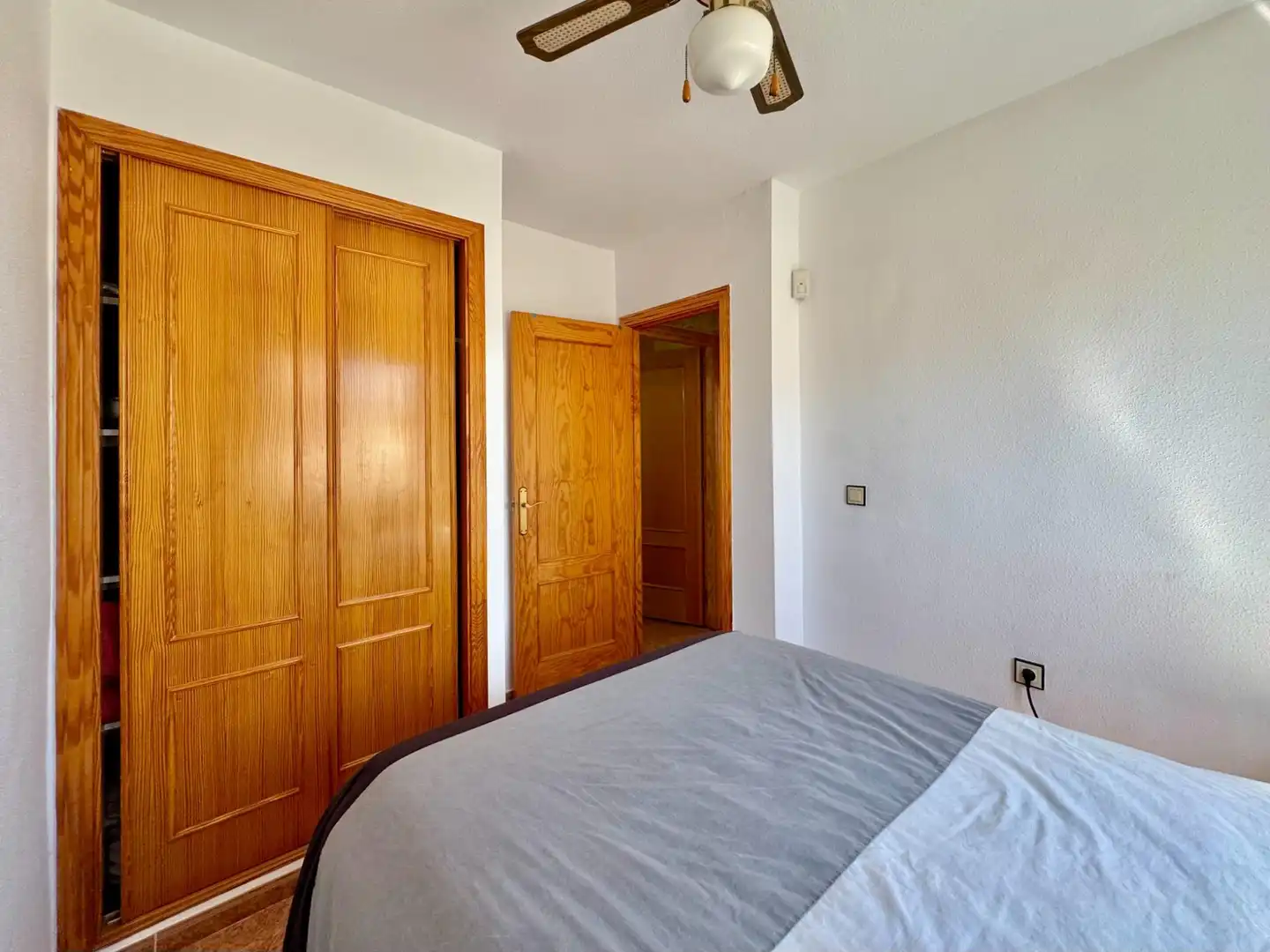 Habitación de Casa o chalet en venta en Orihuela con Aire acondicionado, Jardín privado y Terraza