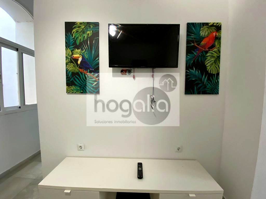 Planta baja to rent in Feria