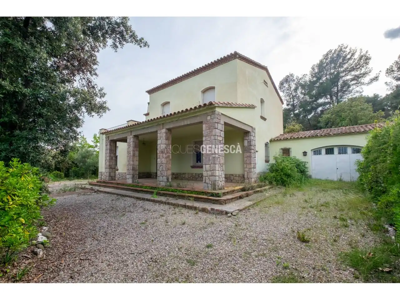 Außenansicht von Haus oder Chalet zum Verkauf in Matadepera mit Privatgarten und Terrasse