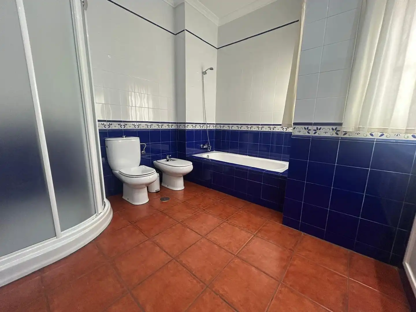 Baño de Ático en venta en Utrera