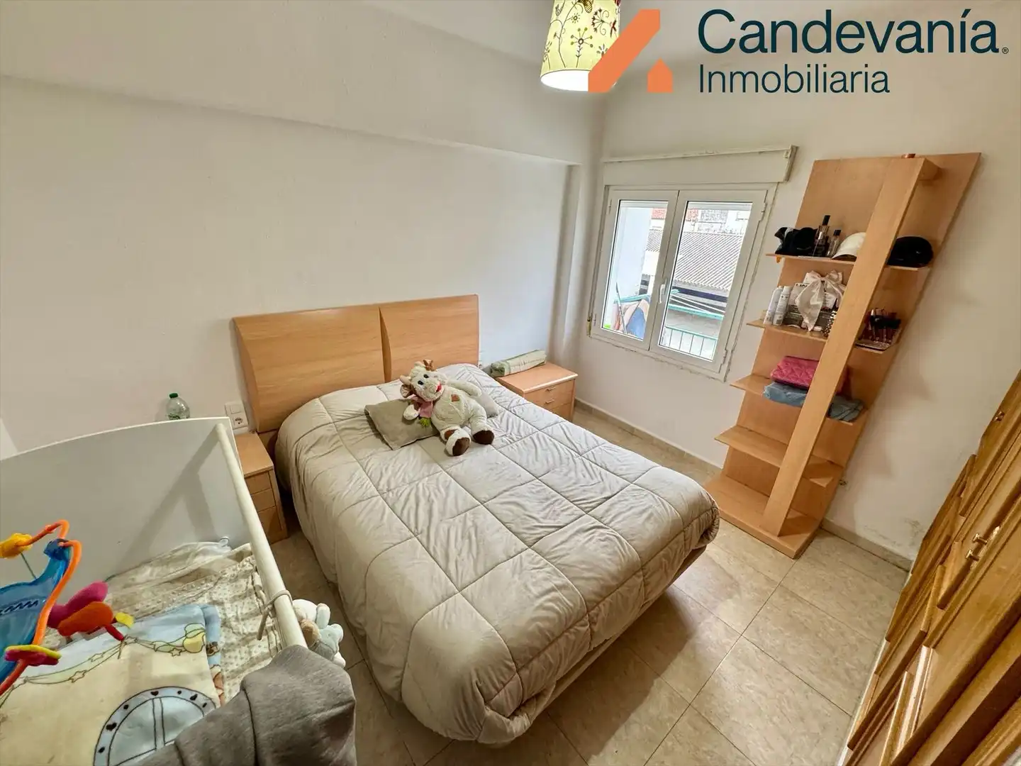 Habitación de Piso en venta en Zuera con Calefacción, Trastero y Amueblado