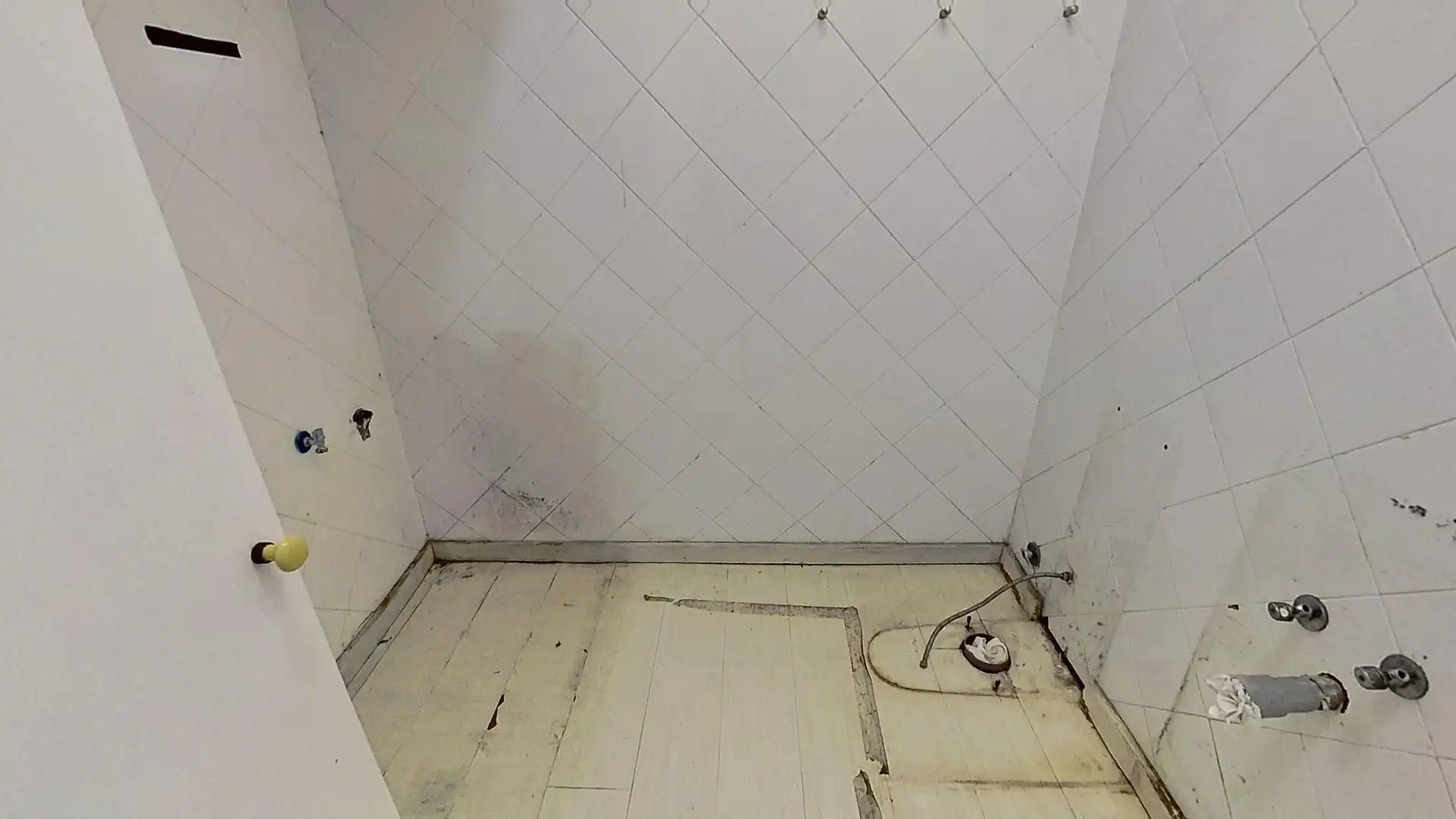 Badezimmer von Einfamilien-Reihenhaus zum Verkauf in El Prat de Llobregat mit Privatgarten und Terrasse