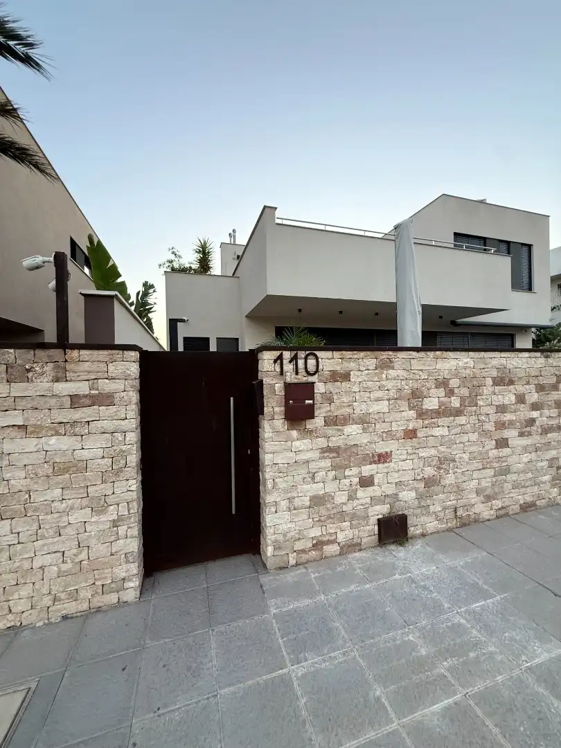 Vista exterior de Casa o chalet en venta en Pilar de la Horadada con Aire acondicionado, Jardín privado y Terraza