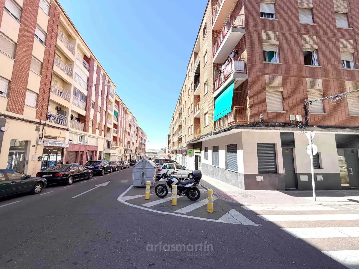 Vista exterior de Pis en venda en Salamanca amb Calefacció, Terrassa i Balcó