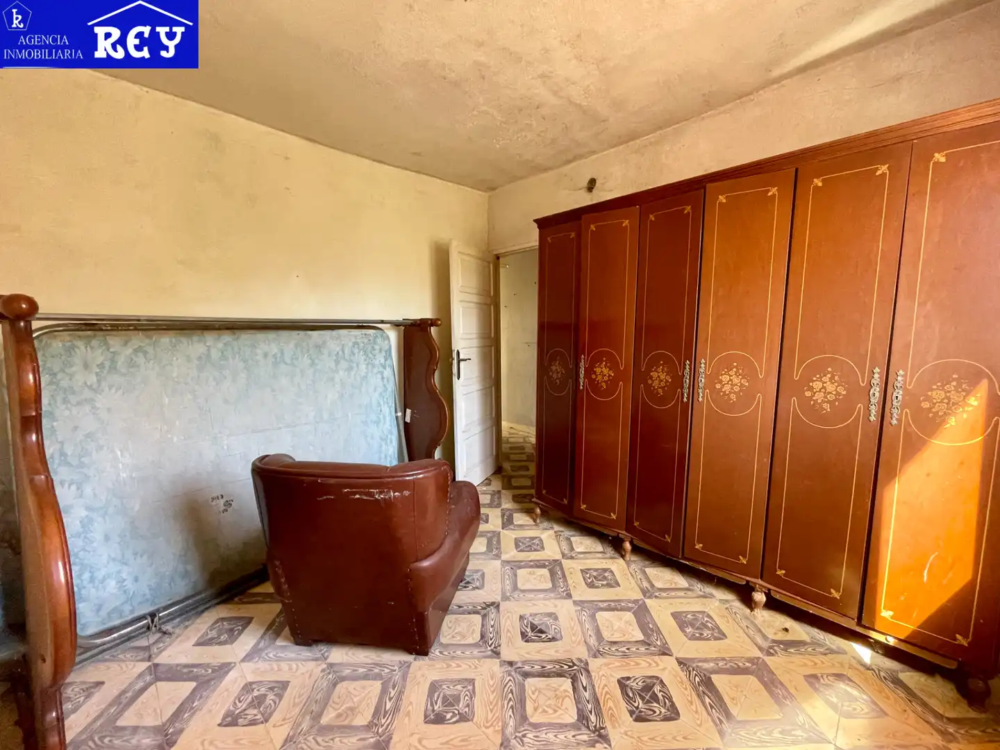 Habitación de Casa o chalet en venta en Santiago de Compostela  con Calefacción, Jardín privado y Trastero