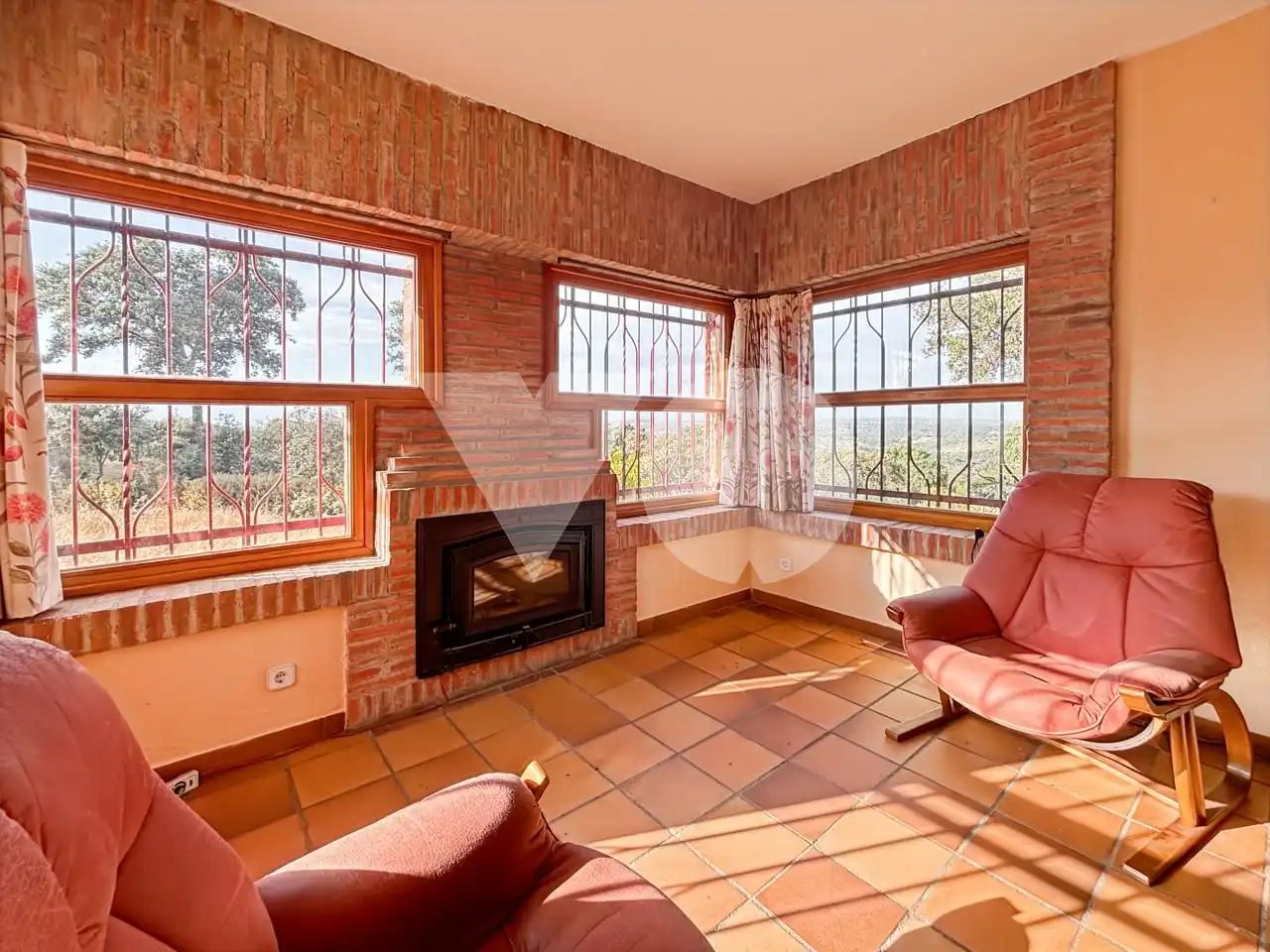 Sala de estar de Finca rústica en venta en Valdemorillo con Calefacción y Jardín privado