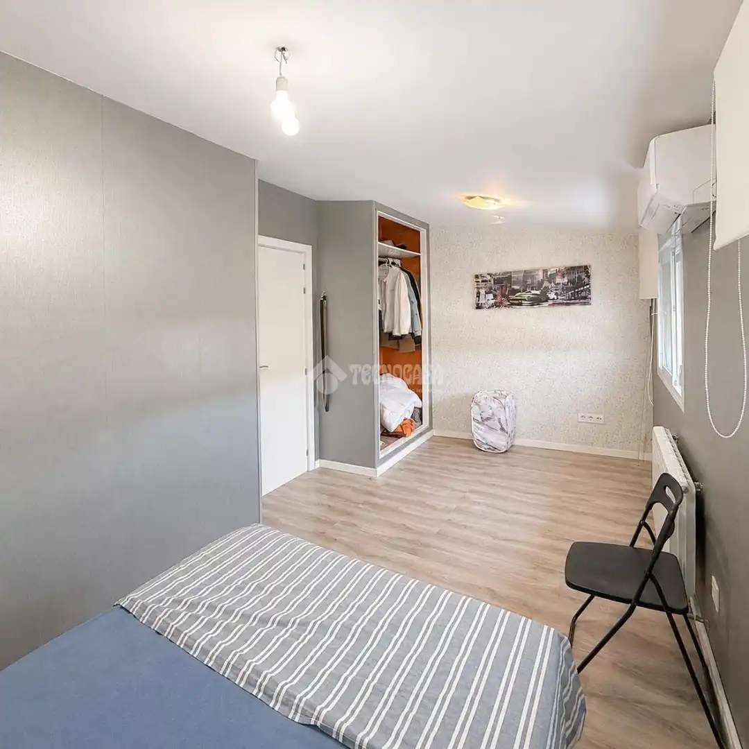 Habitación de Casa adosada en venta en Titulcia