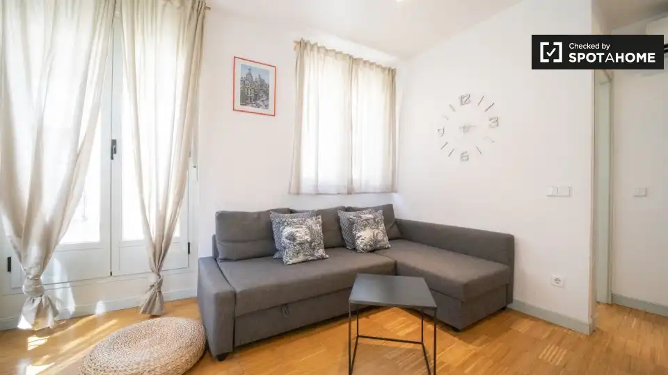 Flat with terrace to rent in Centro, imagen 2