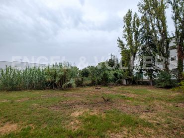 Terreno residenziale in vendita a Instituts - Universitat