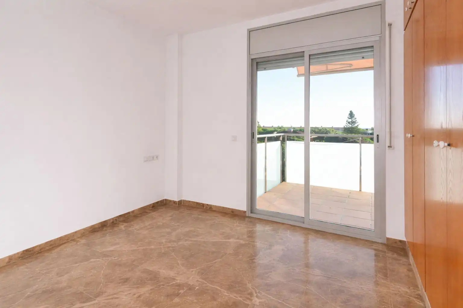 Habitación de Ático en venta en Gavà con Aire acondicionado, Terraza y Trastero