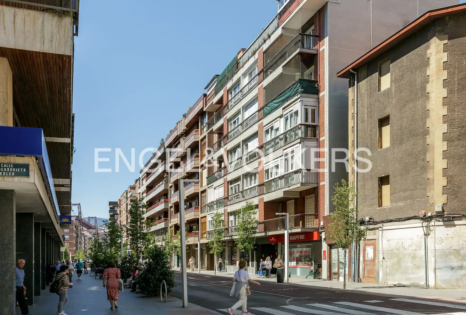 Vista exterior de Pis en venda en Getxo  amb Calefacció, Parquet i Terrassa