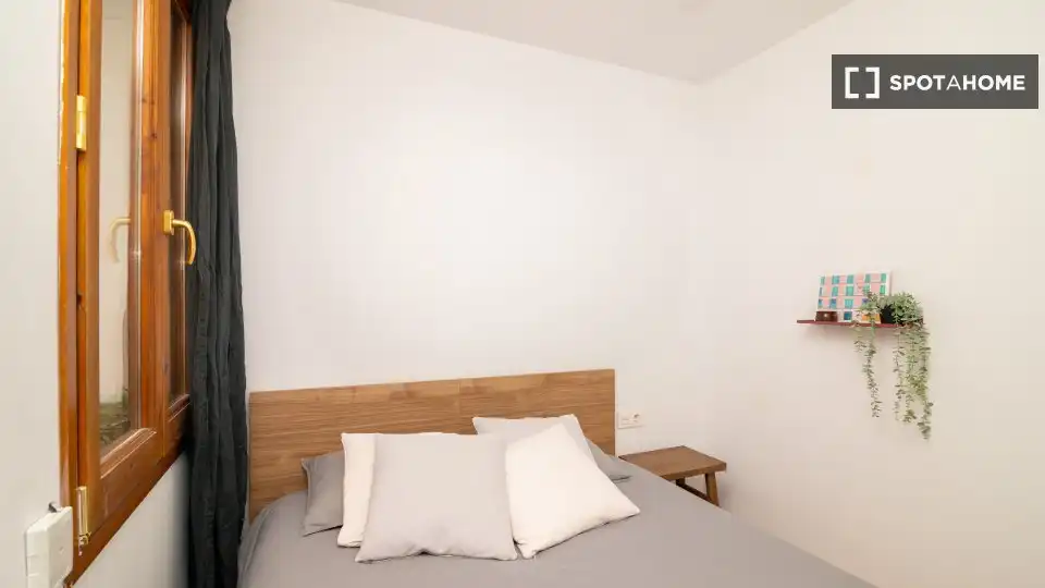 Piso con terraza en alquiler en Ciutat Vella, imagen 13