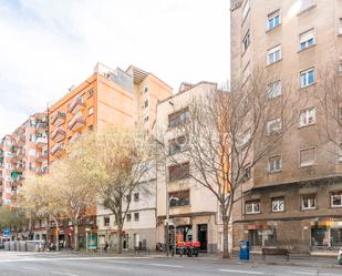 Vista exterior de Edifici en venda en  Barcelona Capital