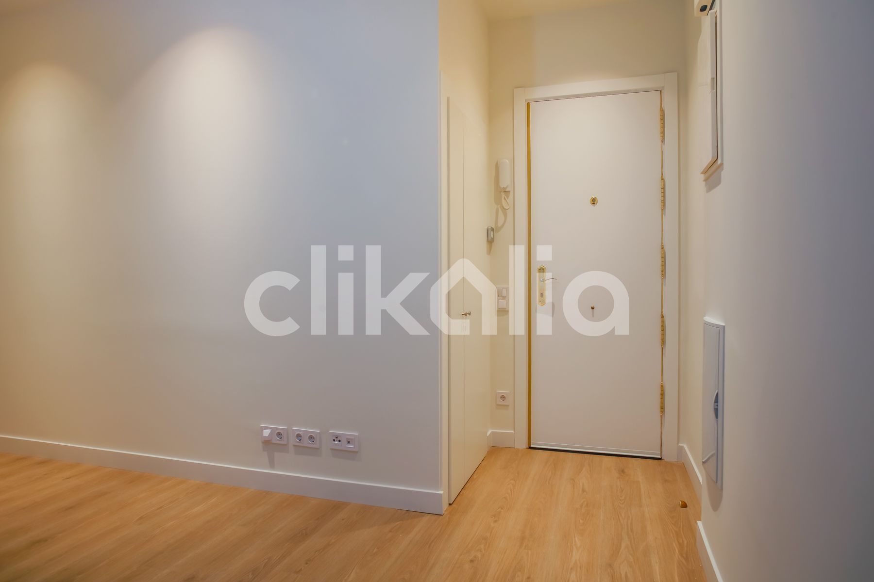 Bedroom of Flat for sale in  Madrid Capital  with Air Conditioner and Heating