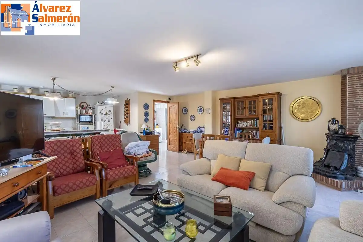 Detached house with pool for sale in Calle de la Encina, imagen 28