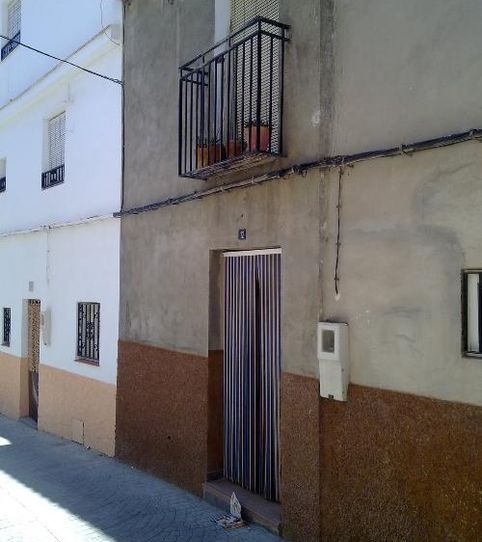 Foto 2 de Casa adosada en venda a C/ Real, Vélez de Benaudalla, Granada