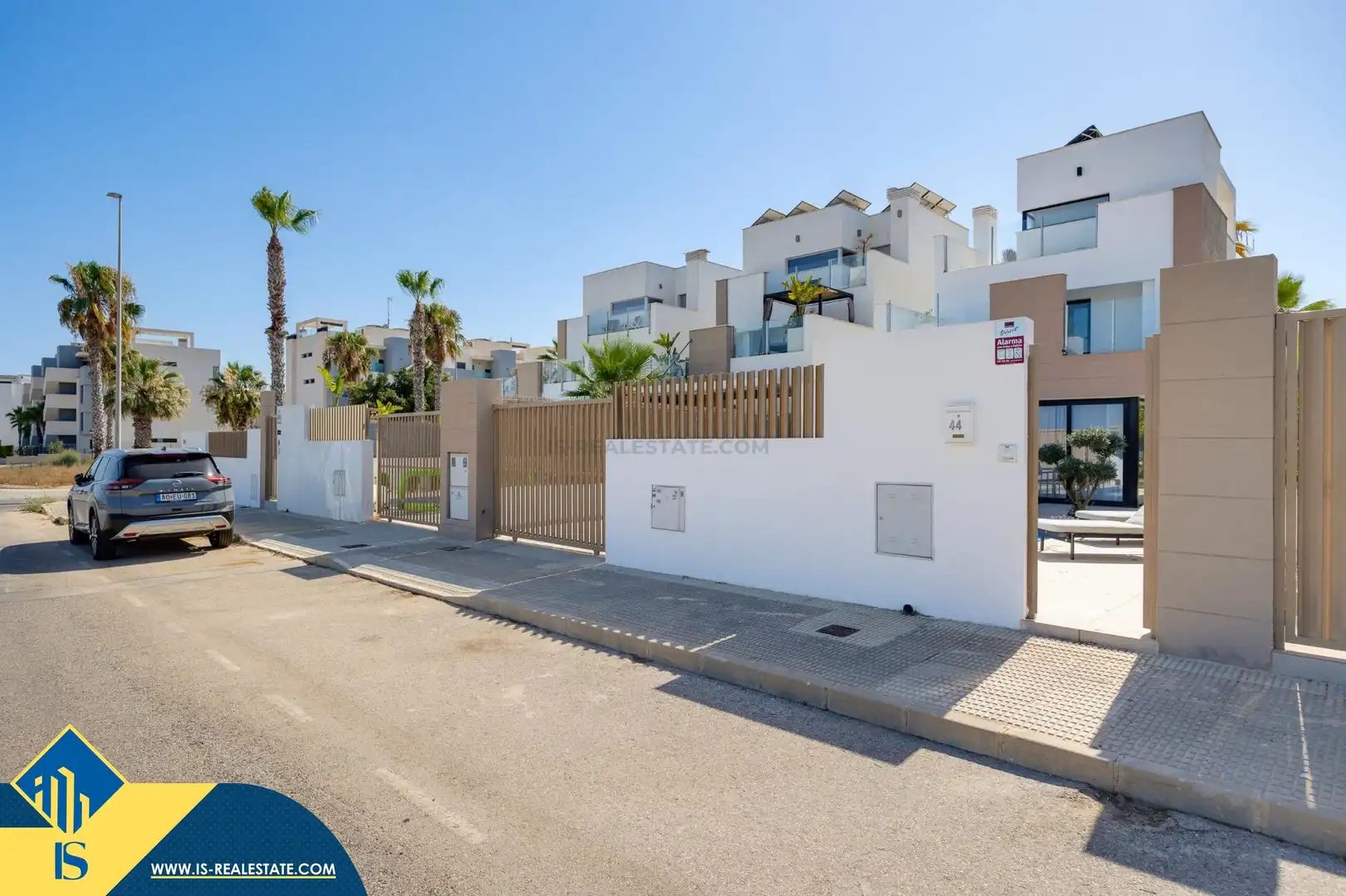 Chalet con piscina en venta en El Raso, imagen 4