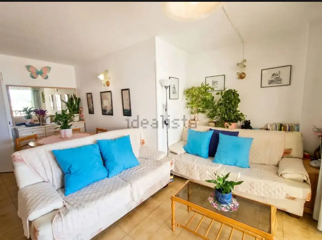 Sala de estar de Piso en venta en Arona con Terraza, Amueblado y Balcón