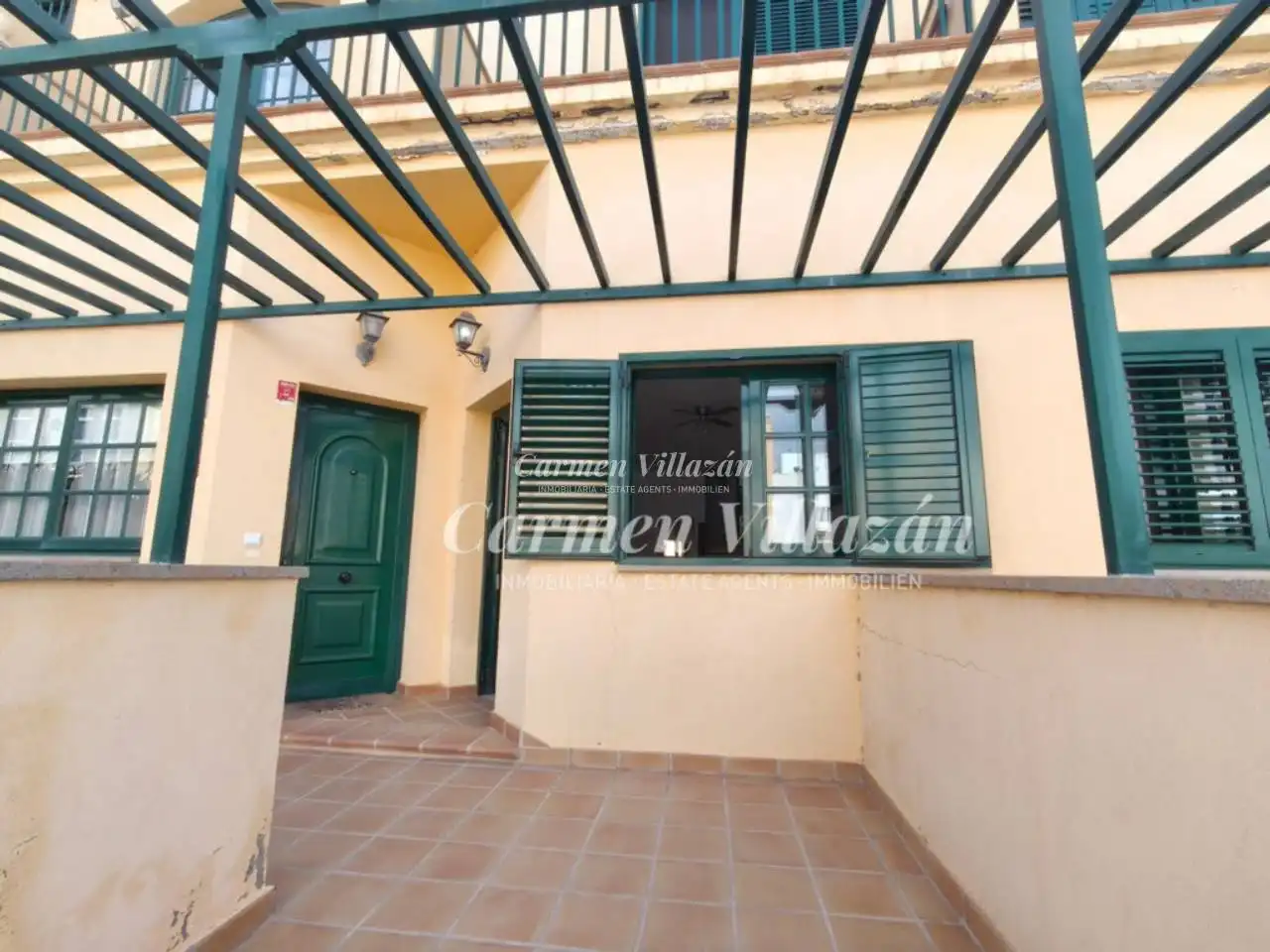 Vista exterior de Dúplex en venta en Fabelo