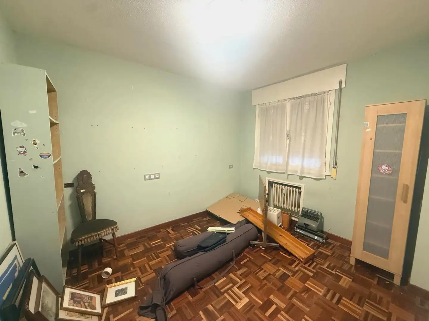 Habitación de Piso en venta en Avilés con Calefacción, Parquet y Terraza
