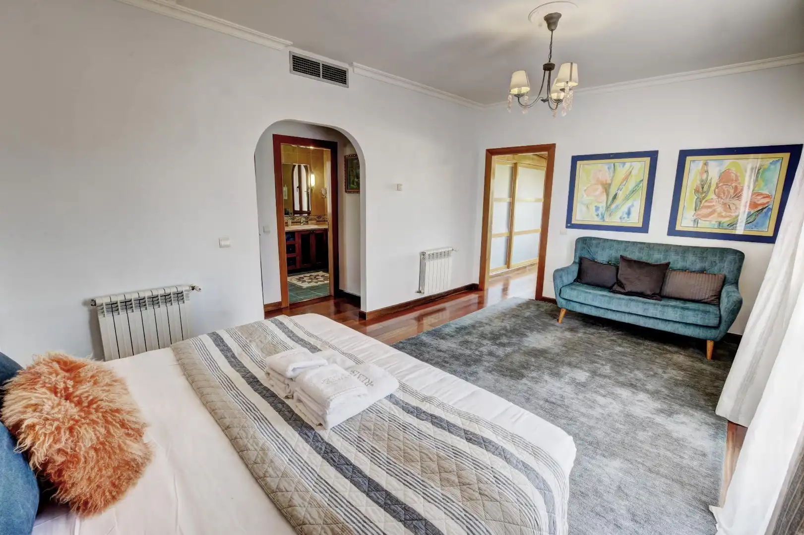 Dormitori de Casa o xalet en venda en Benalmádena amb Aire condicionat, Calefacció i Jardí privat