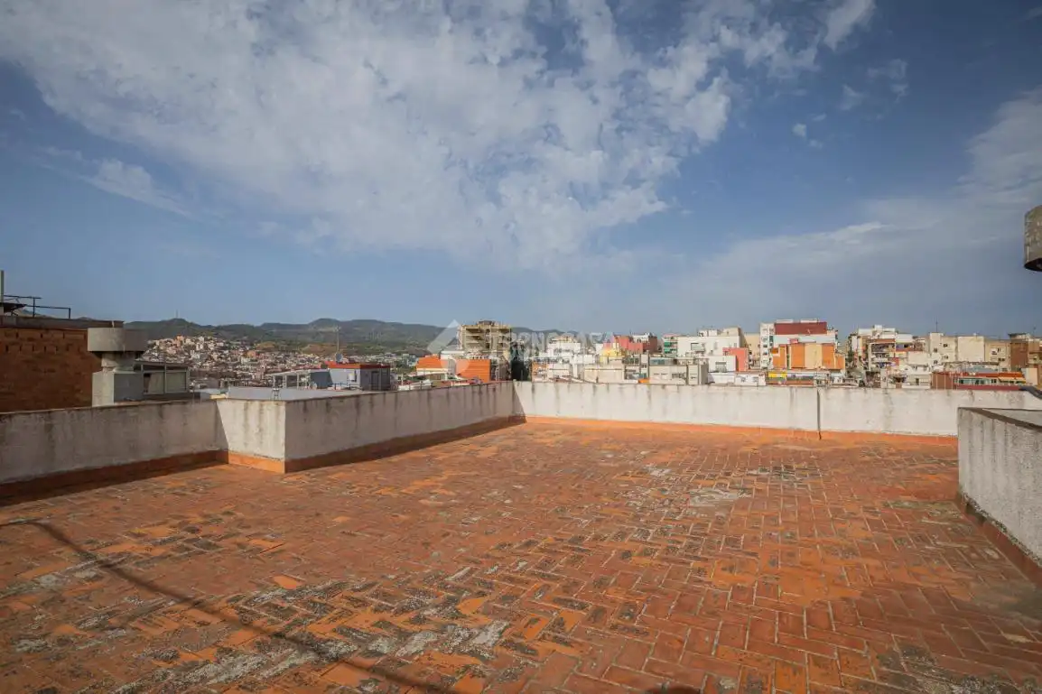 Terraza de Piso en venta en Badalona con Balcón