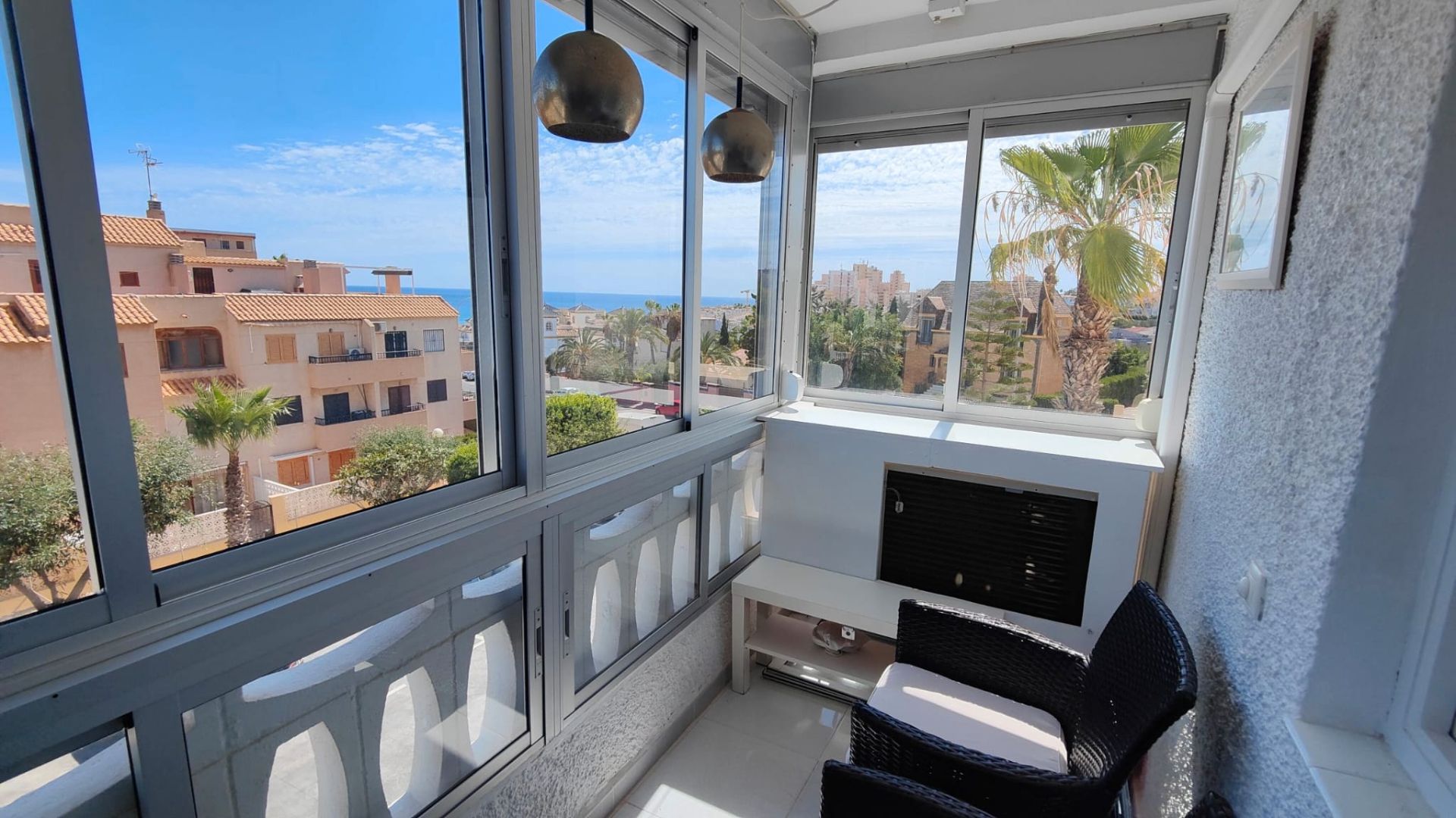 Bedroom of Apartment for sale in Torrevieja  with Air Conditioner, Terrace and Furnished