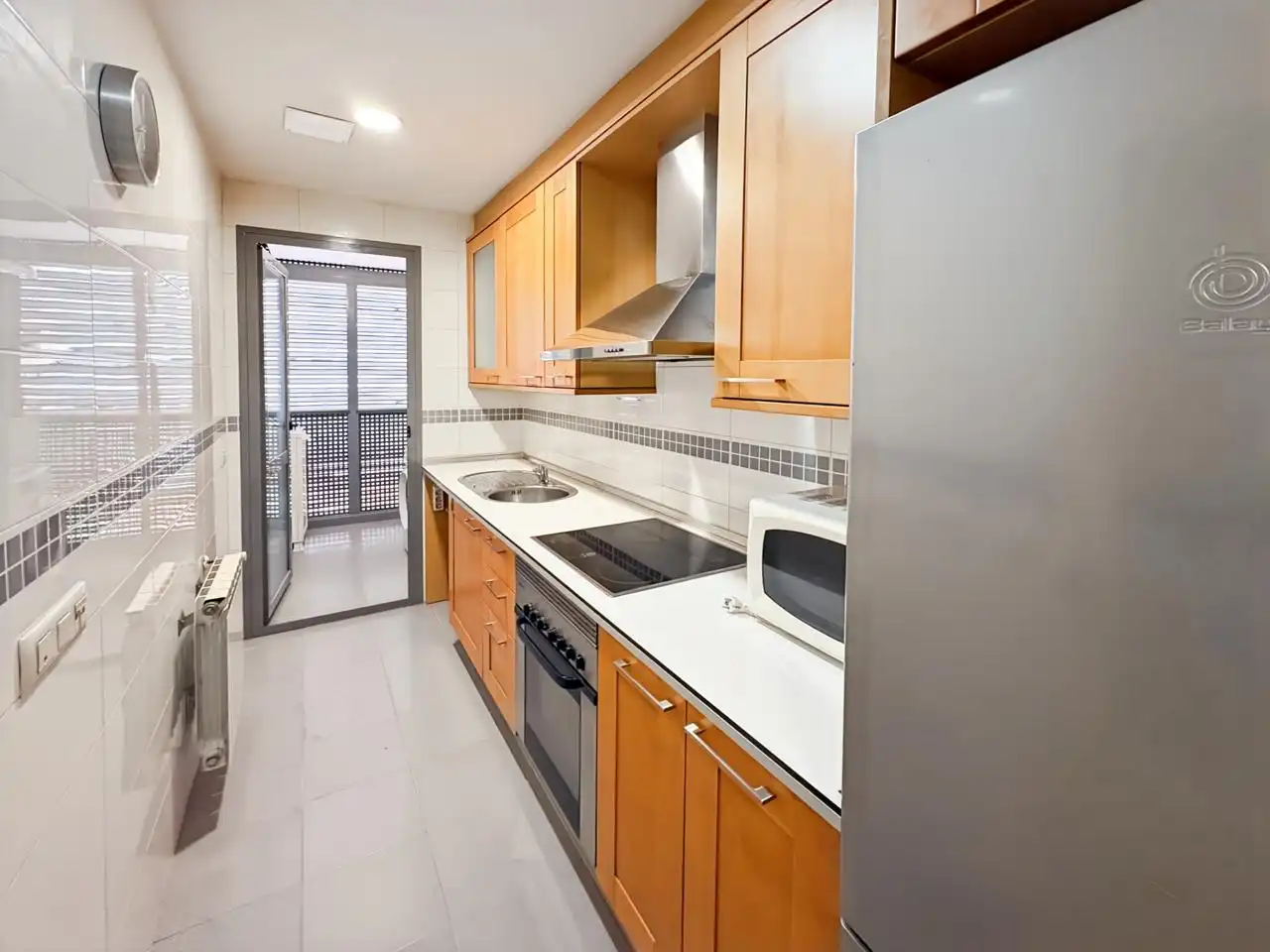 Küche von Wohnung zum Verkauf in Madrid mit Heizung, Abstellraum und Gemeinschaftspool