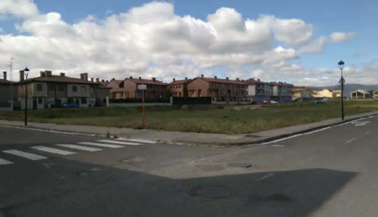 Terreny residencial en venda a Calle Clara Campoamor, imagen 4