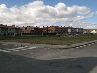 Terreny residencial en venda a Calle Clara Campoamor