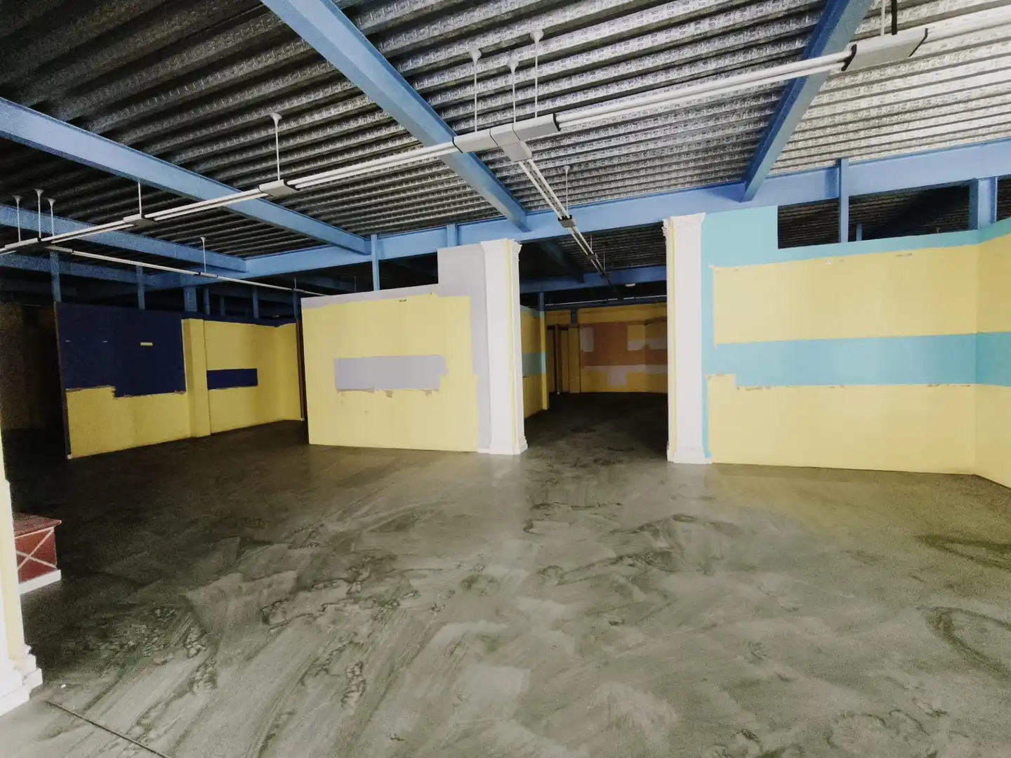 Industrial buildings for sale in Gines