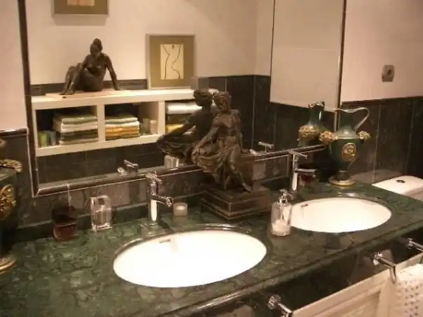 Baño de Casa o chalet en venta en Villanueva de Perales con Aire acondicionado, Calefacción y Jardín privado