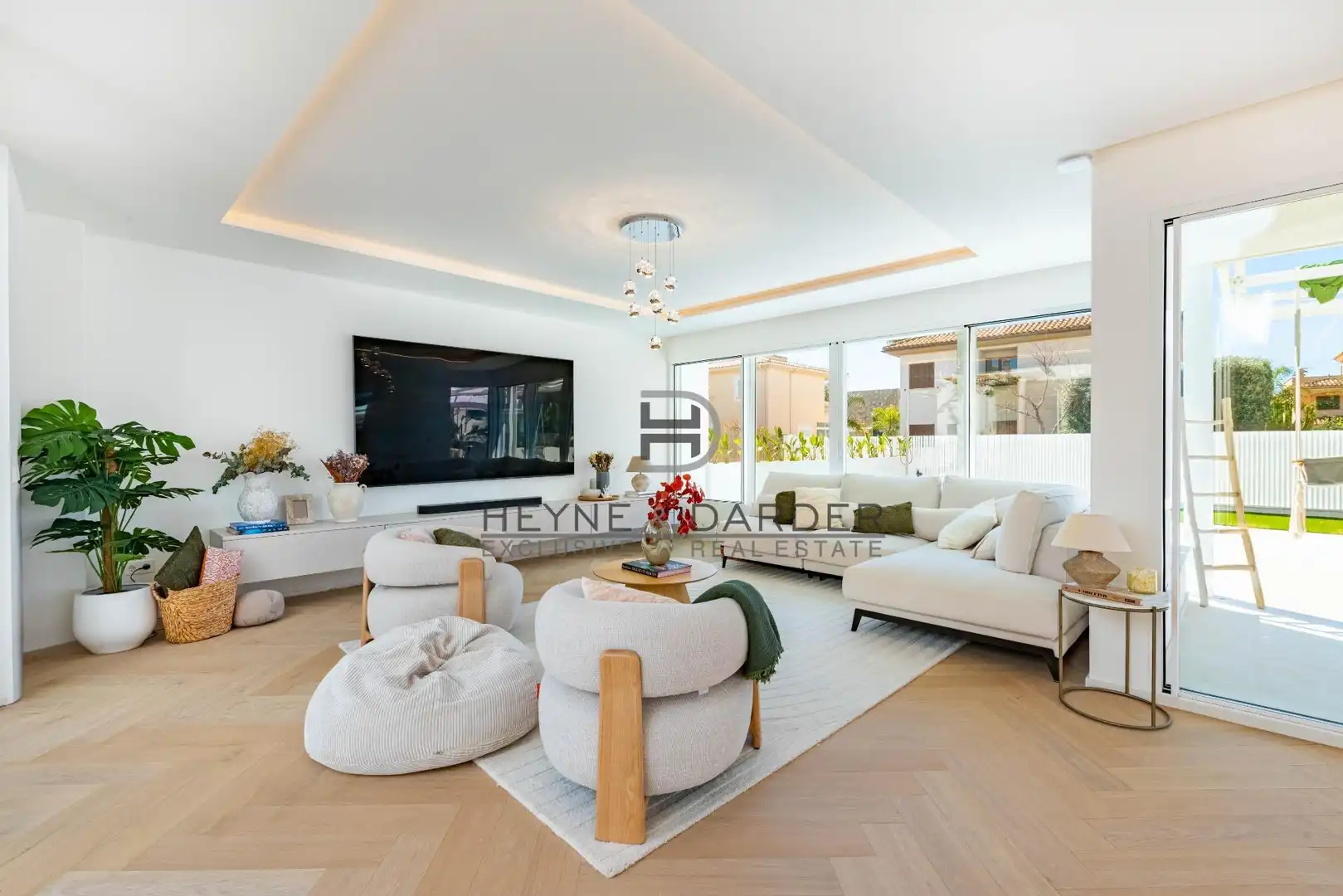 Sala d'estar de Casa o xalet en venda en  Palma de Mallorca amb Aire condicionat, Calefacció i Jardí privat