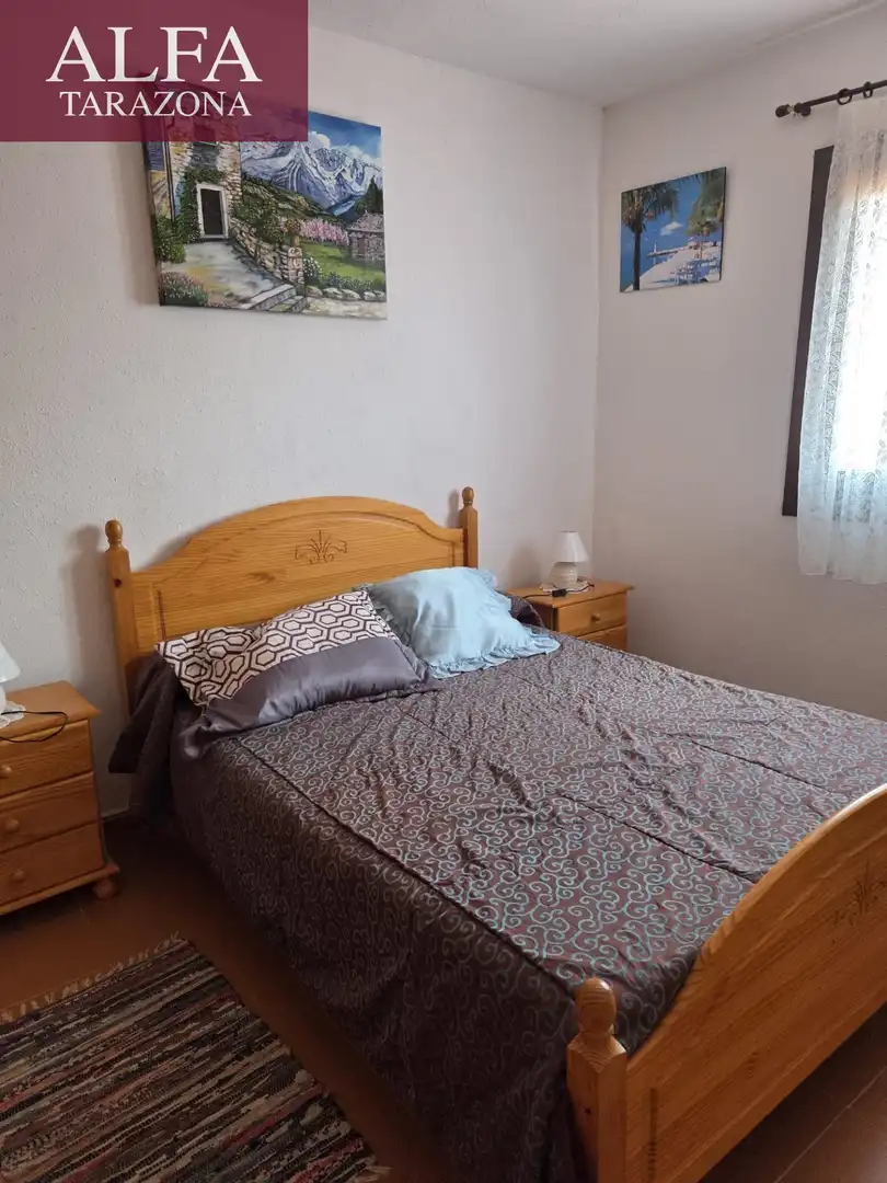 Schlafzimmer von Einfamilien-Reihenhaus zum Verkauf in Añón de Moncayo mit Privatgarten, Terrasse und Gemeinschaftspool