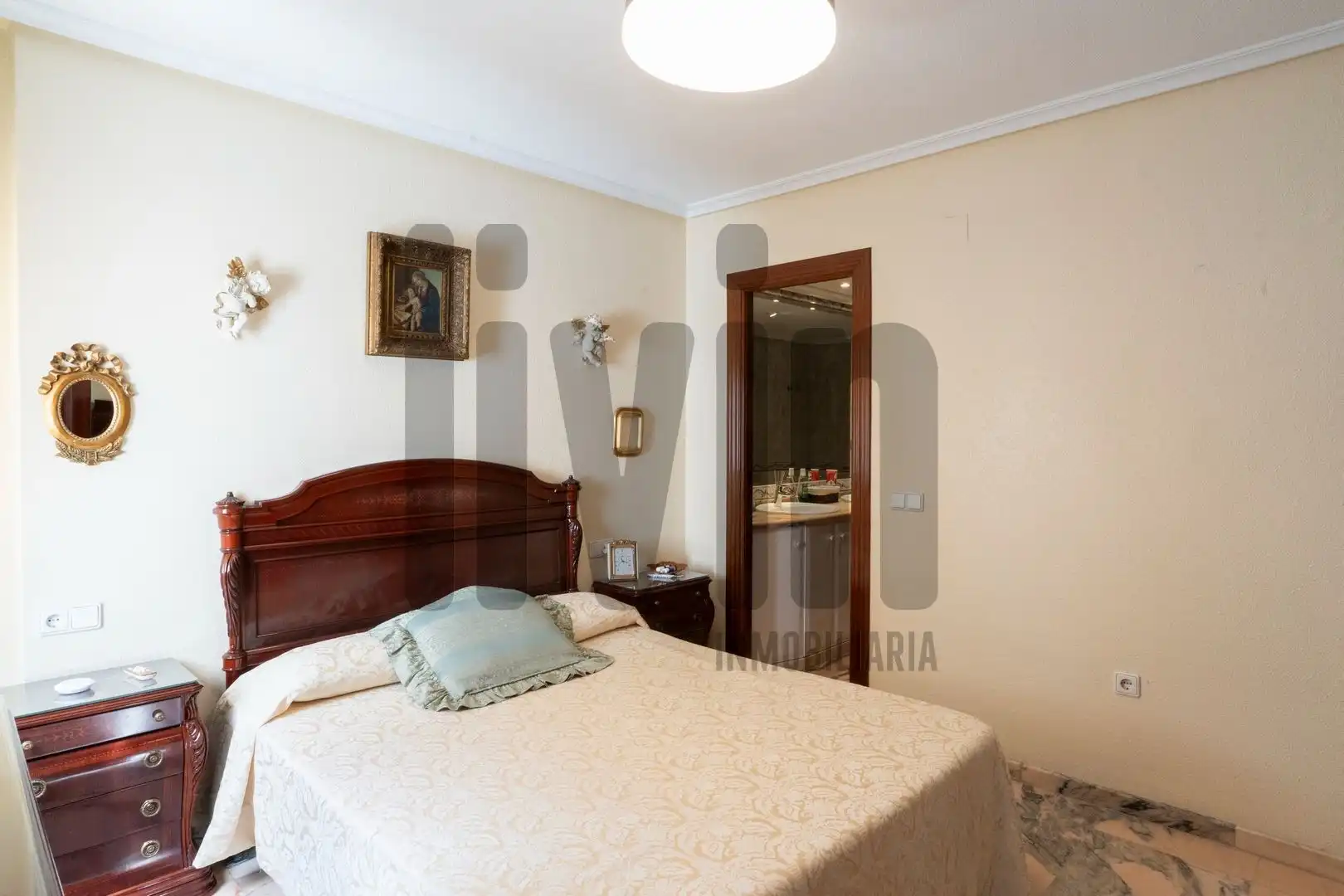 Schlafzimmer von Maisonette zum Verkauf in Jaén mit Klimaanlage, Heizung und Terrasse