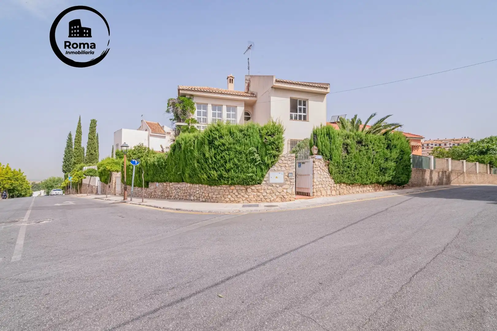 House with pool for sale in Huétor Vega