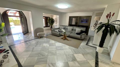 Foto 2 de Casa o xalet de lloguer a Avenida España, 291, Costabella, Marbella